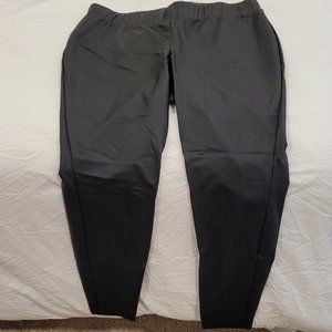 PLATINUM LEGGING – FAUX LEATHER BLACK